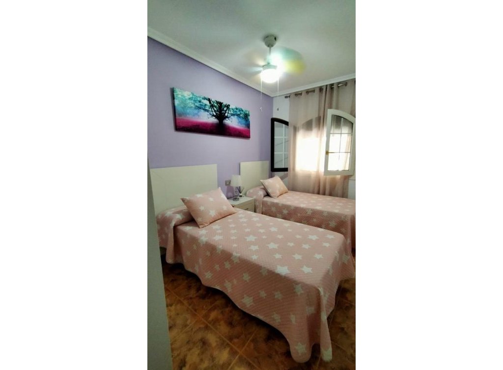 Sale - Planta baja - Los Alcázares