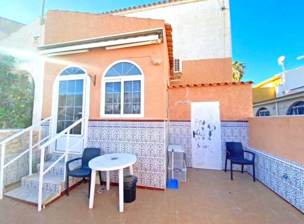 Sale - Planta baja - Los Alcázares