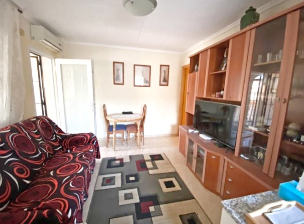 Sale - Planta baja - Los Alcázares