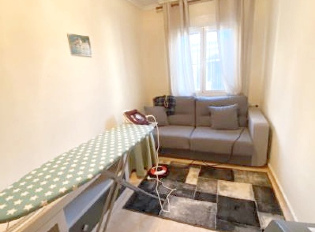 Sale - Planta baja - Los Alcázares