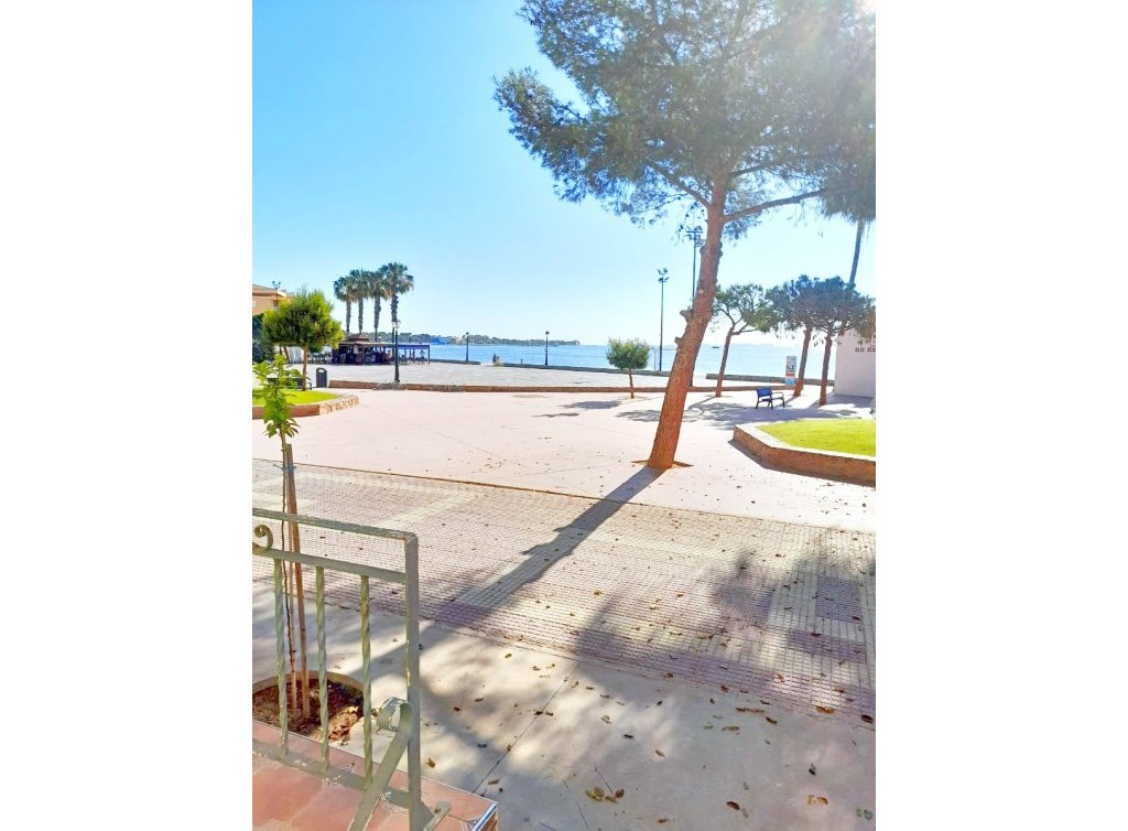 Sale - Planta baja - Los Alcázares