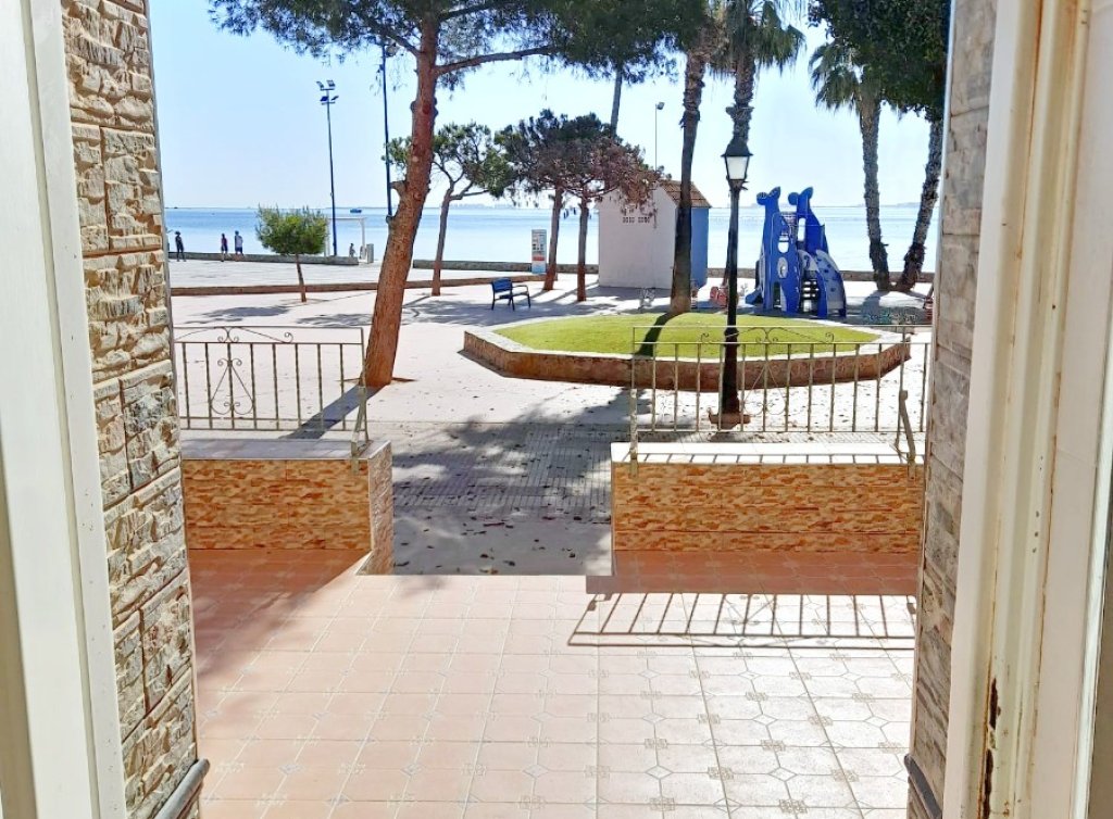 Sale - Planta baja - Los Alcázares