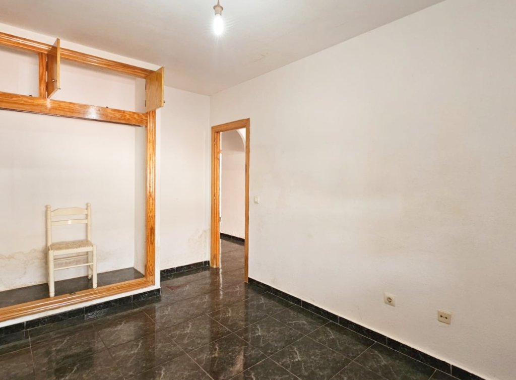 Sale - Planta baja - Los Alcázares