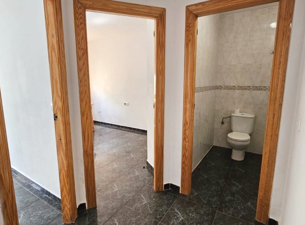 Sale - Planta baja - Los Alcázares