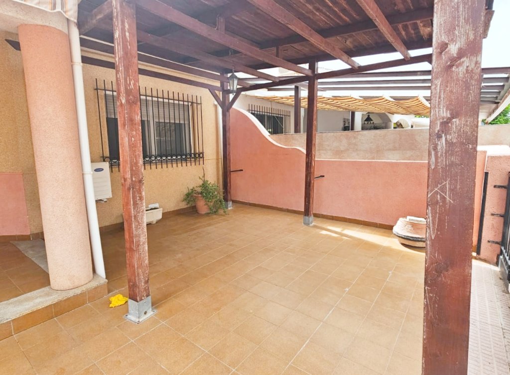 Sale - Planta baja - Los Alcázares