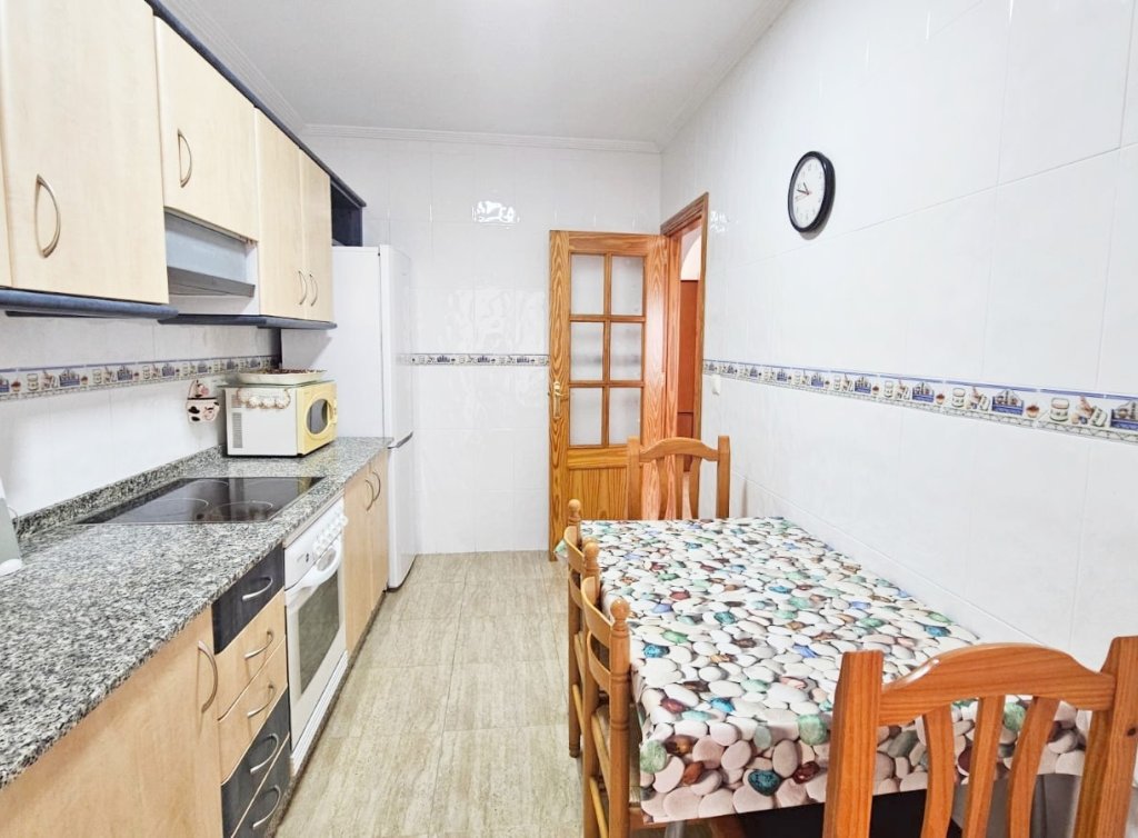 Sale - Planta baja - Los Alcázares