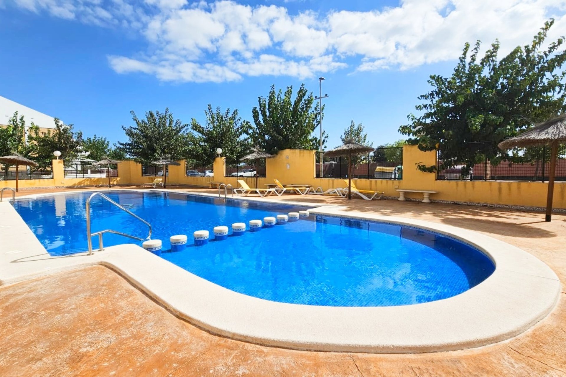 Sale - Planta baja - Los Alcázares