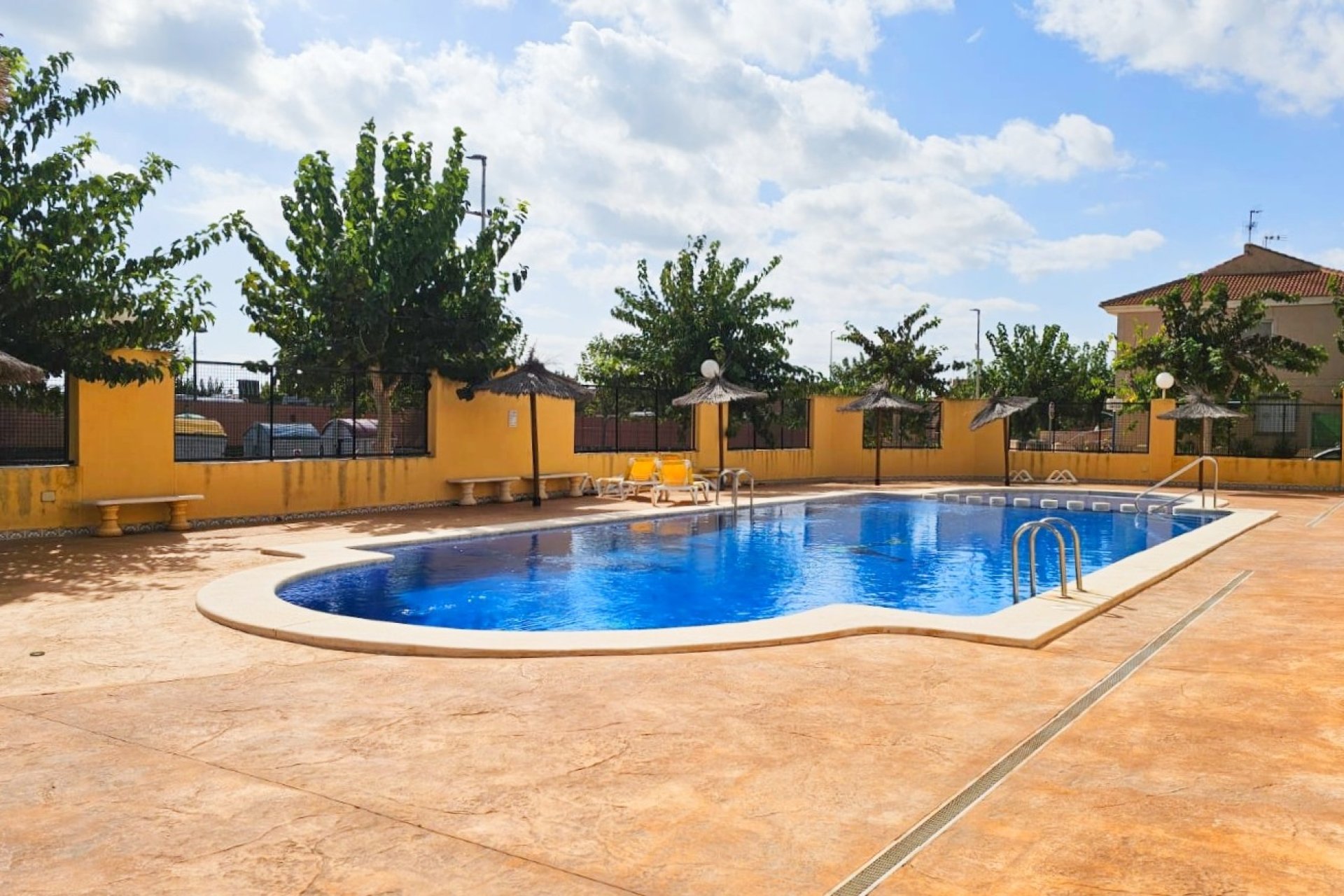 Sale - Planta baja - Los Alcázares