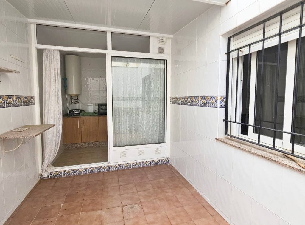 Sale - Planta baja - Los Alcázares