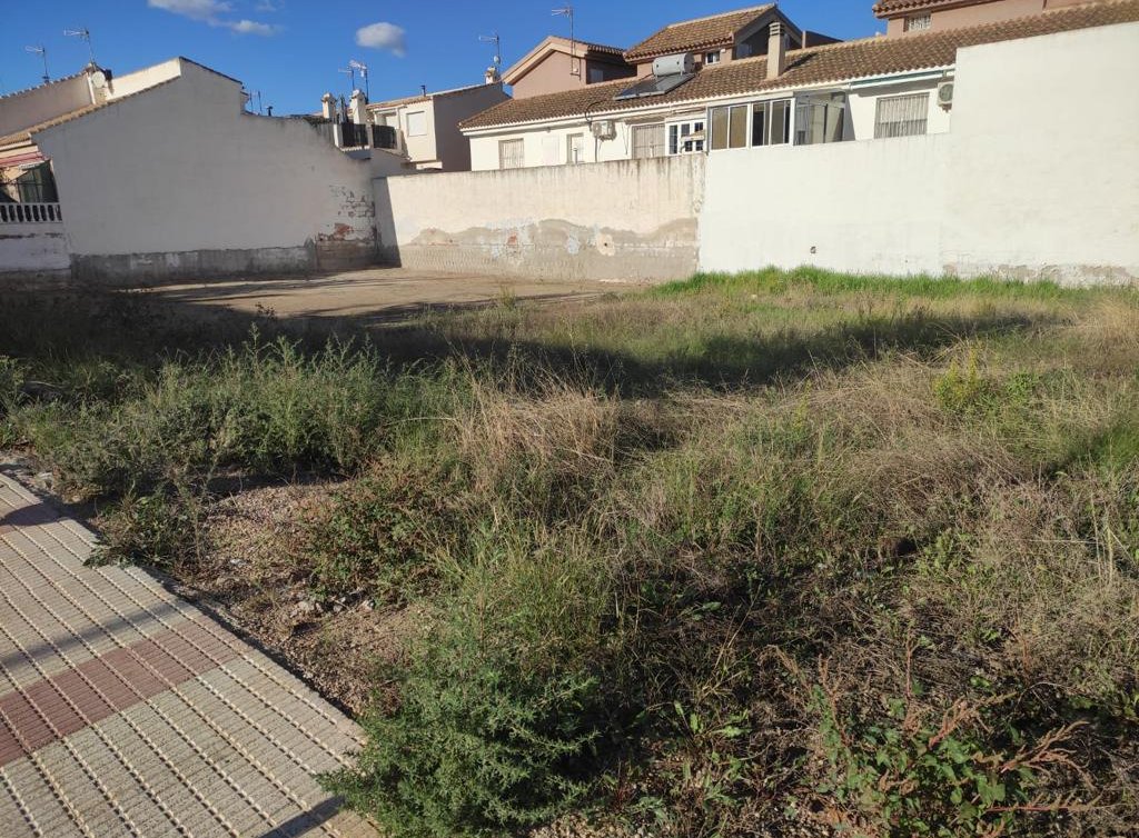 Sale - Plot of Land - Los Alcázares