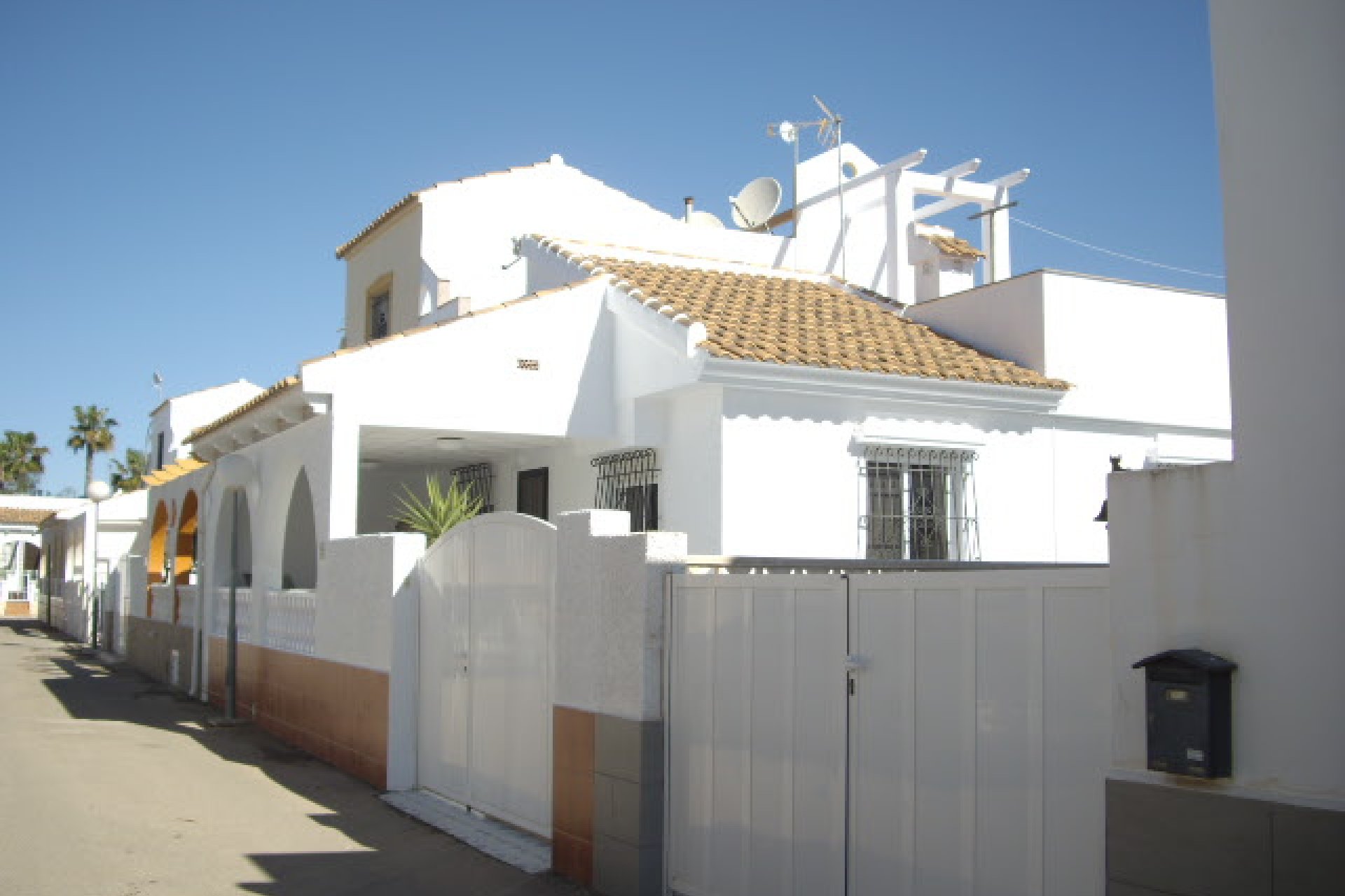 Sale - Semi-detached Villa - Los Alcázares - Oasis