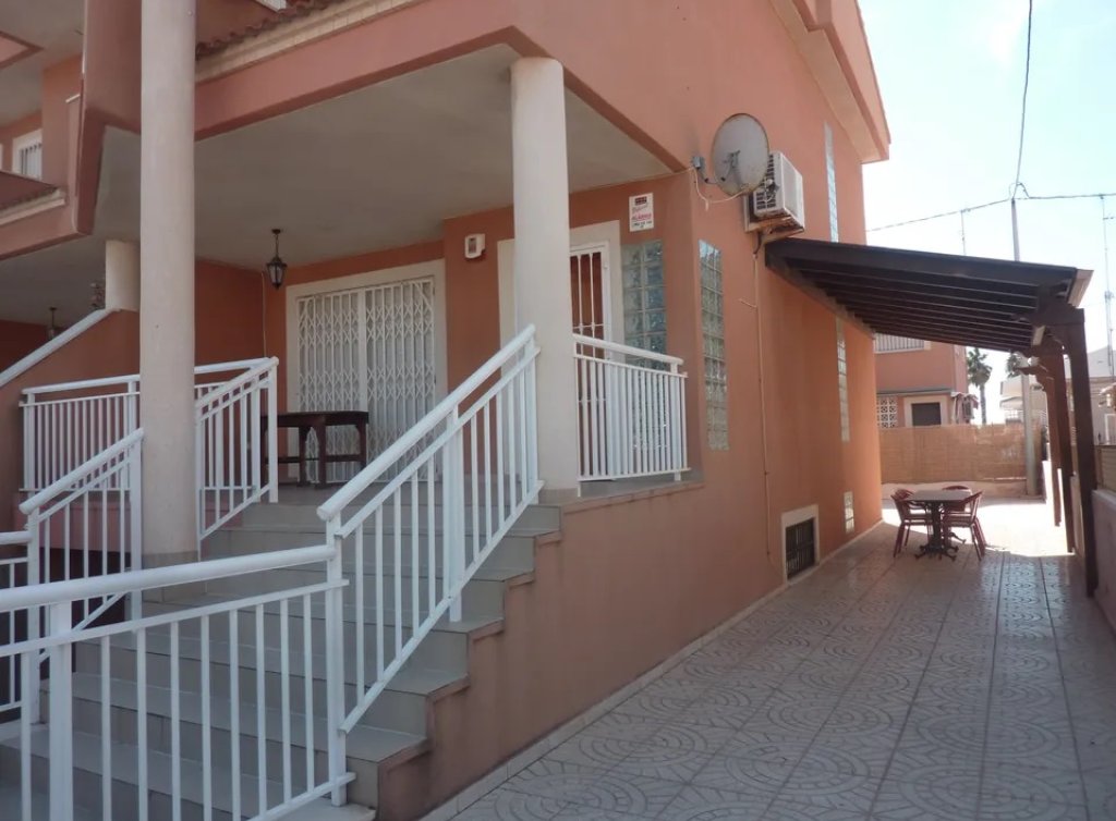 Sale - Semi-detached Villa - Los Alcázares