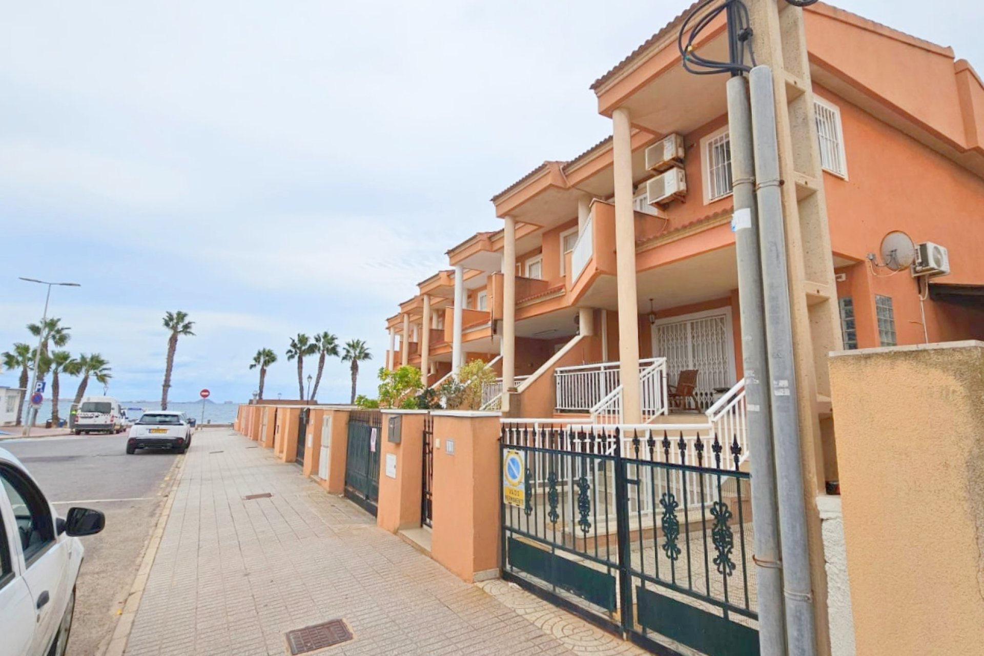 Sale - Semi-detached Villa - Los Alcázares