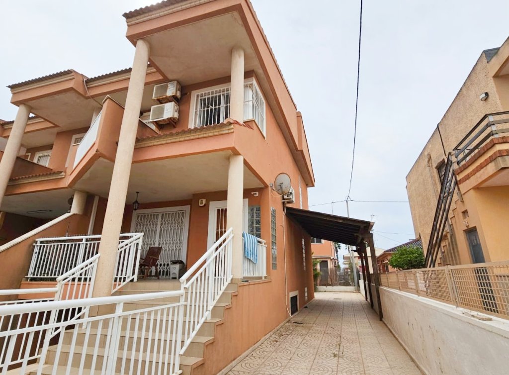 Sale - Semi-detached Villa - Los Alcázares
