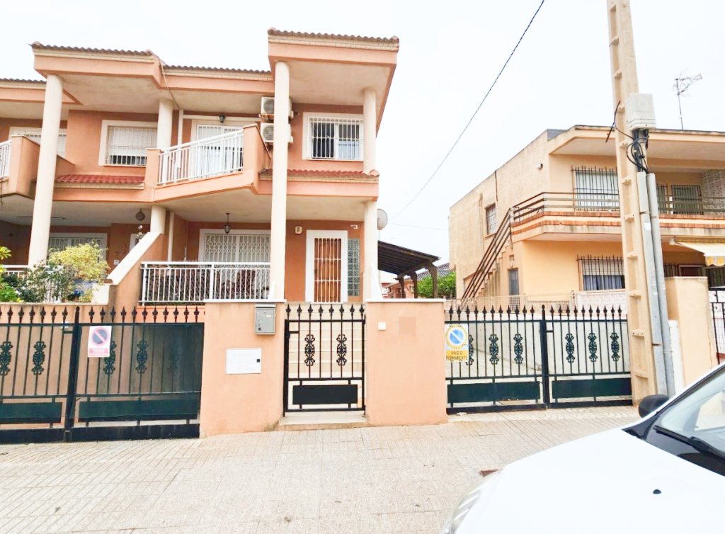 Sale - Semi-detached Villa - Los Alcázares