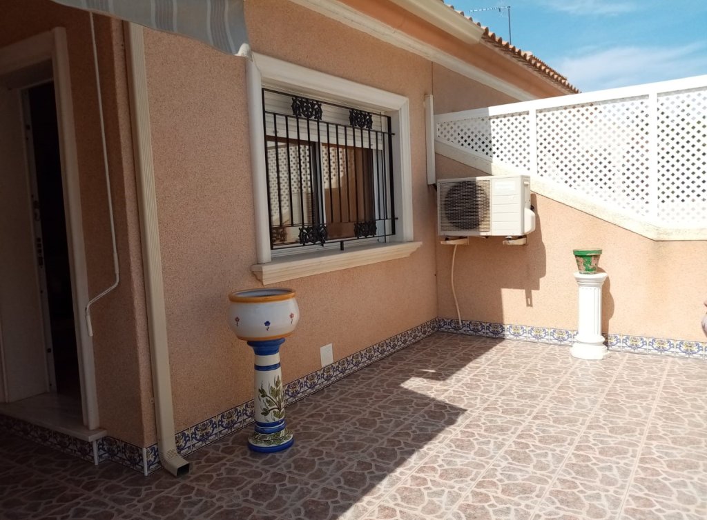 Sale - Townhouse - Los Alcázares - Comercial Center Las Velas