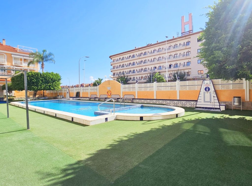 Sale - Townhouse - Los Alcázares