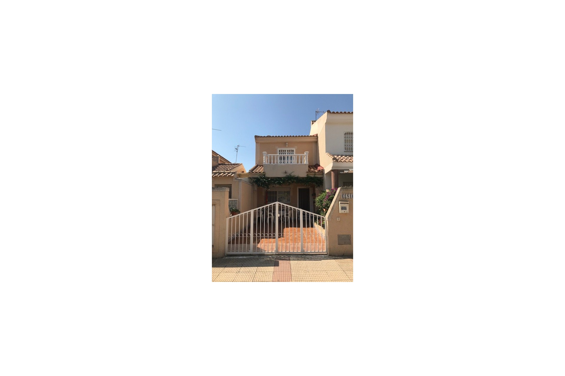 Sale - Townhouse - Los Alcázares