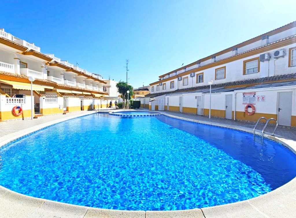 Sale - Triplex - Los Alcázares