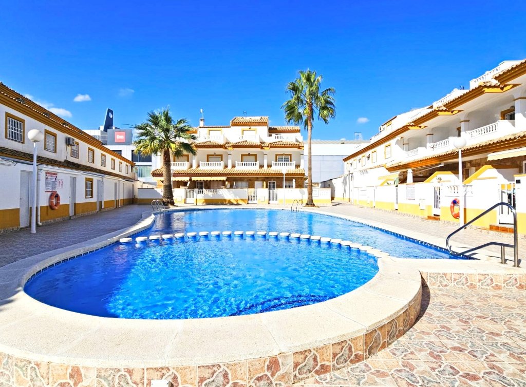 Sale - Triplex - Los Alcázares