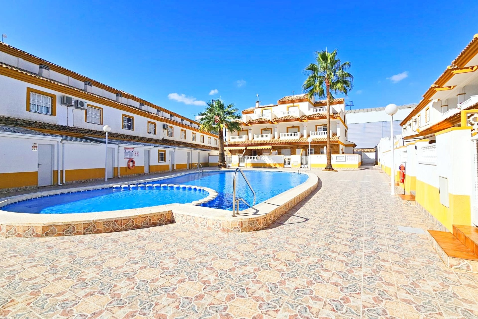 Sale - Triplex - Los Alcázares