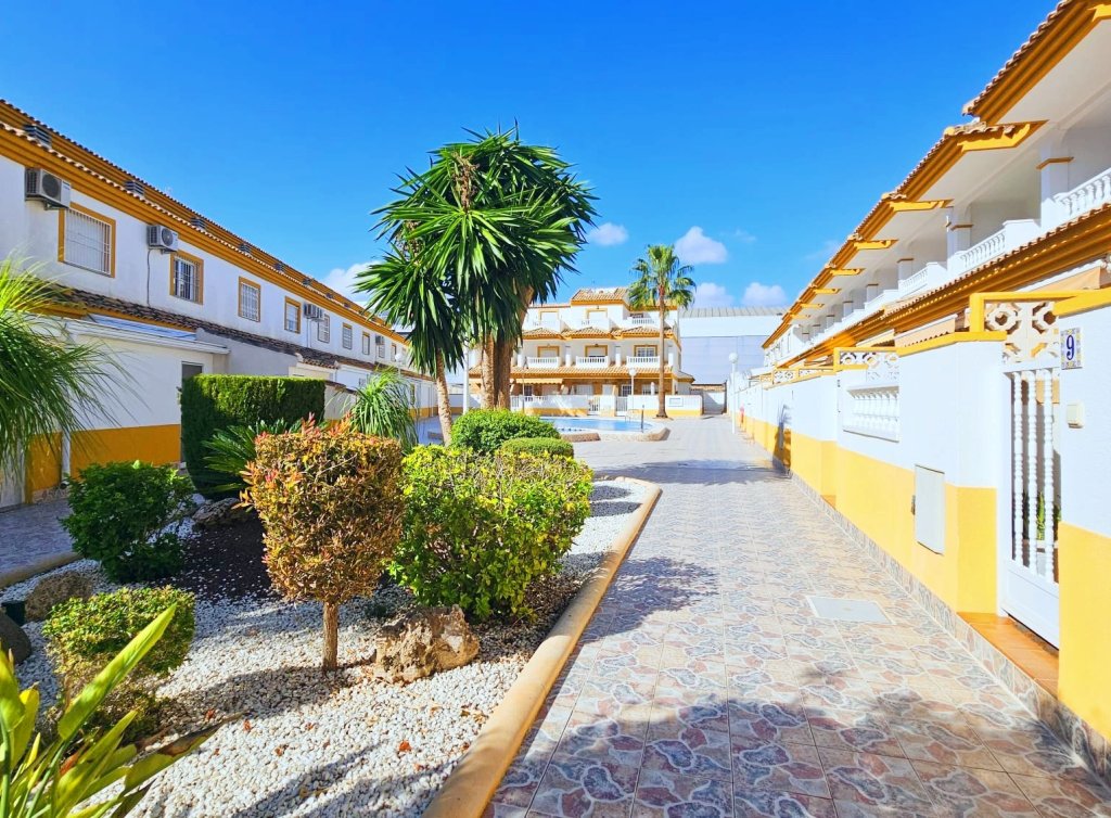Sale - Triplex - Los Alcázares