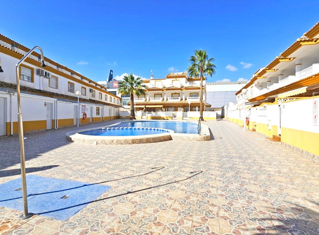 Sale - Triplex - Los Alcázares