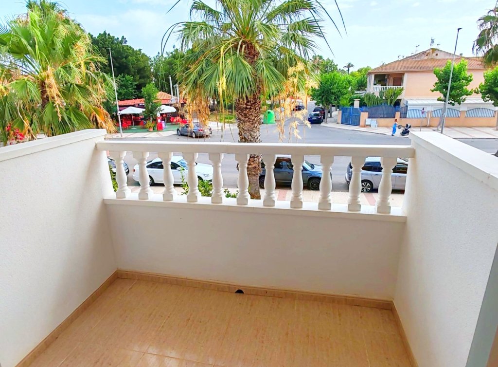 Sale - Triplex - Los Alcázares