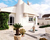 Sale - Villa - Los Alcázares