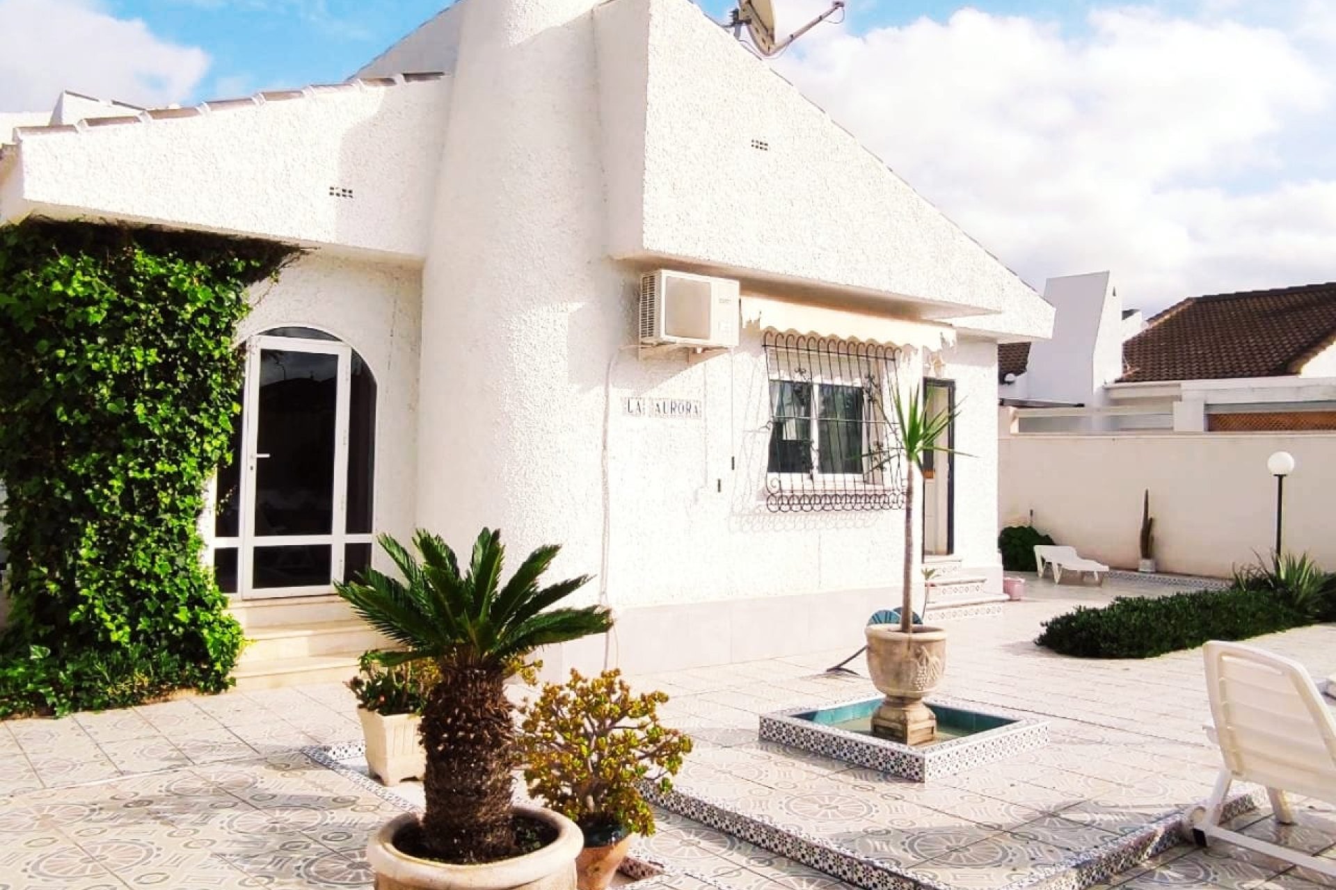 Sale - Villa - Los Alcázares