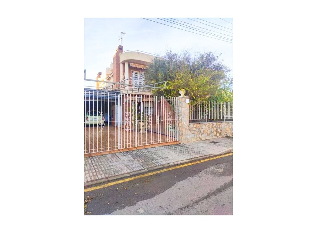 Sale - Villa - Los Alcázares