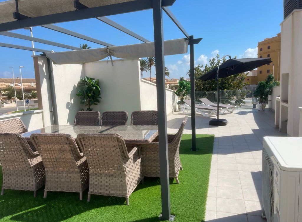 Sale - Villa - Los Alcázares