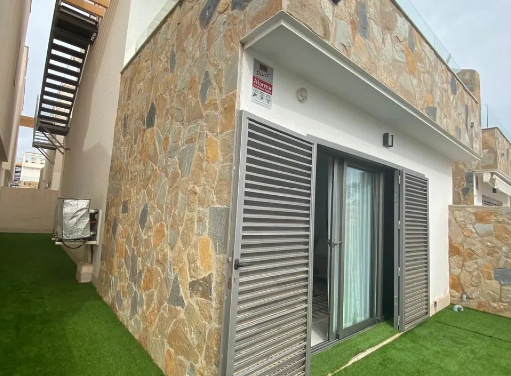 Sale - Villa - Los Alcázares