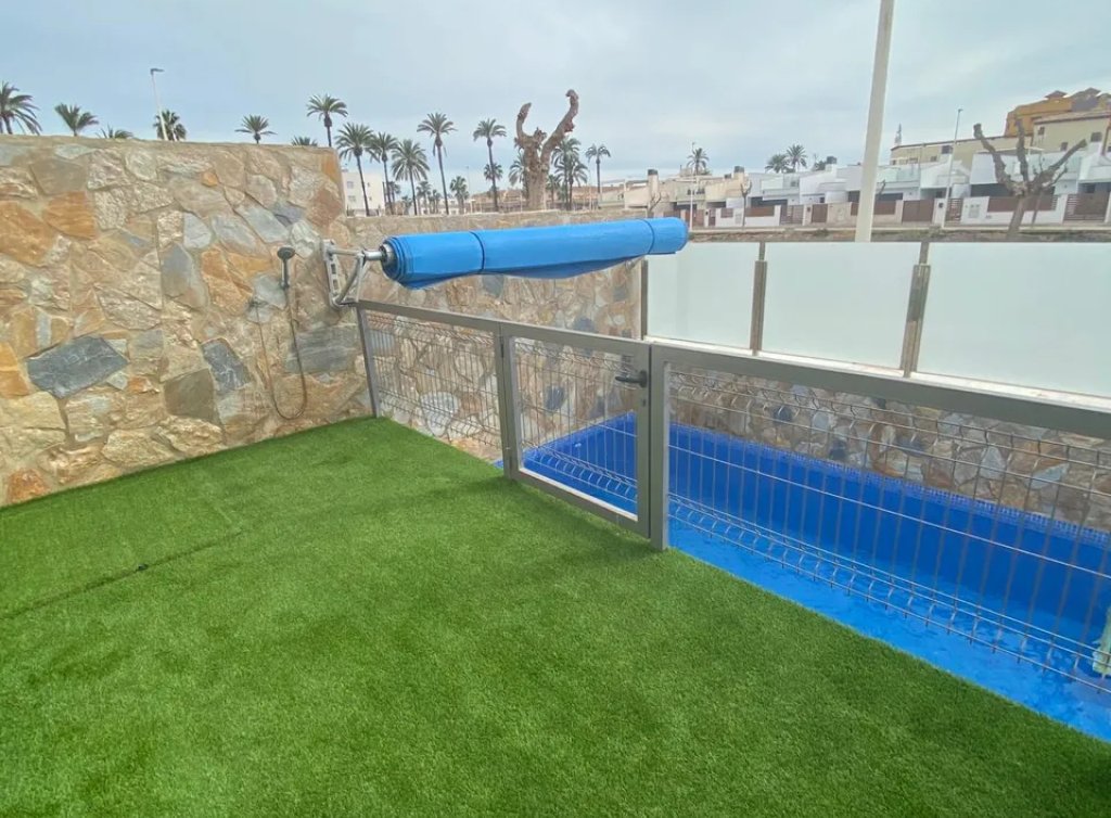 Sale - Villa - Los Alcázares