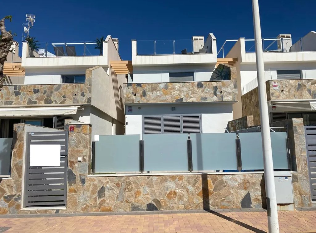 Sale - Villa - Los Alcázares