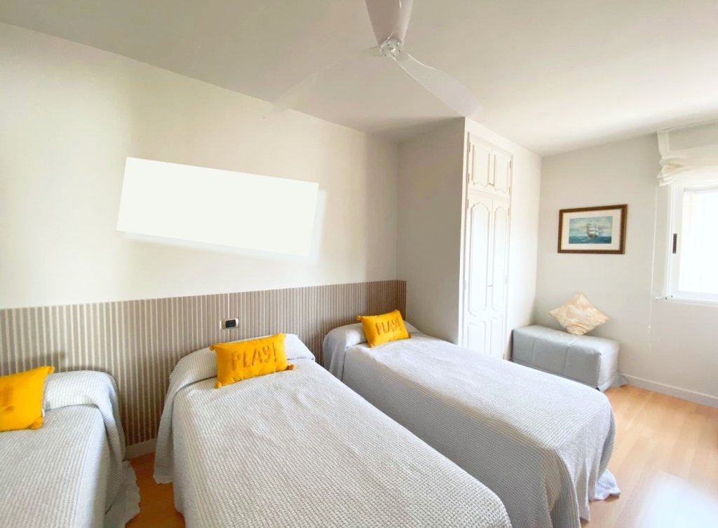 Sale - Villa - Los Alcázares