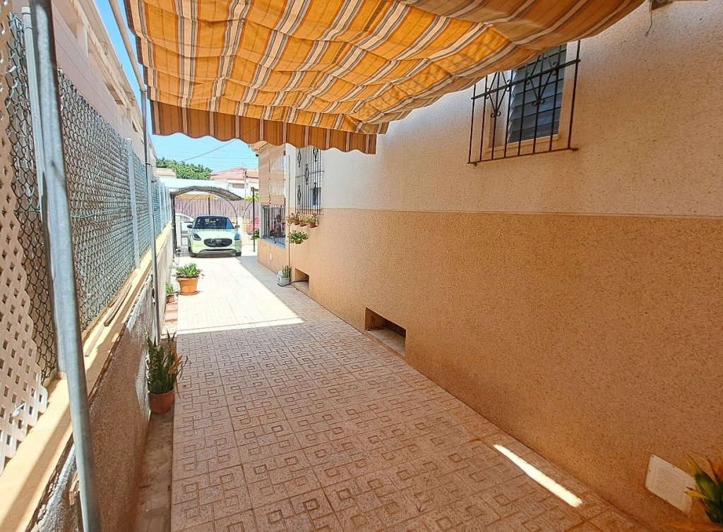 Sale - Villa - Los Alcázares