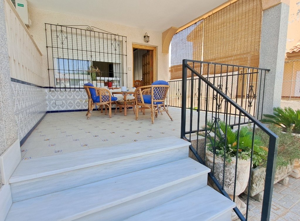 Sale - Villa - Los Alcázares