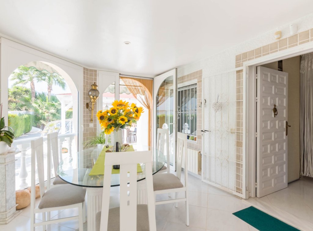 Sale - Villa - Los Alcázares