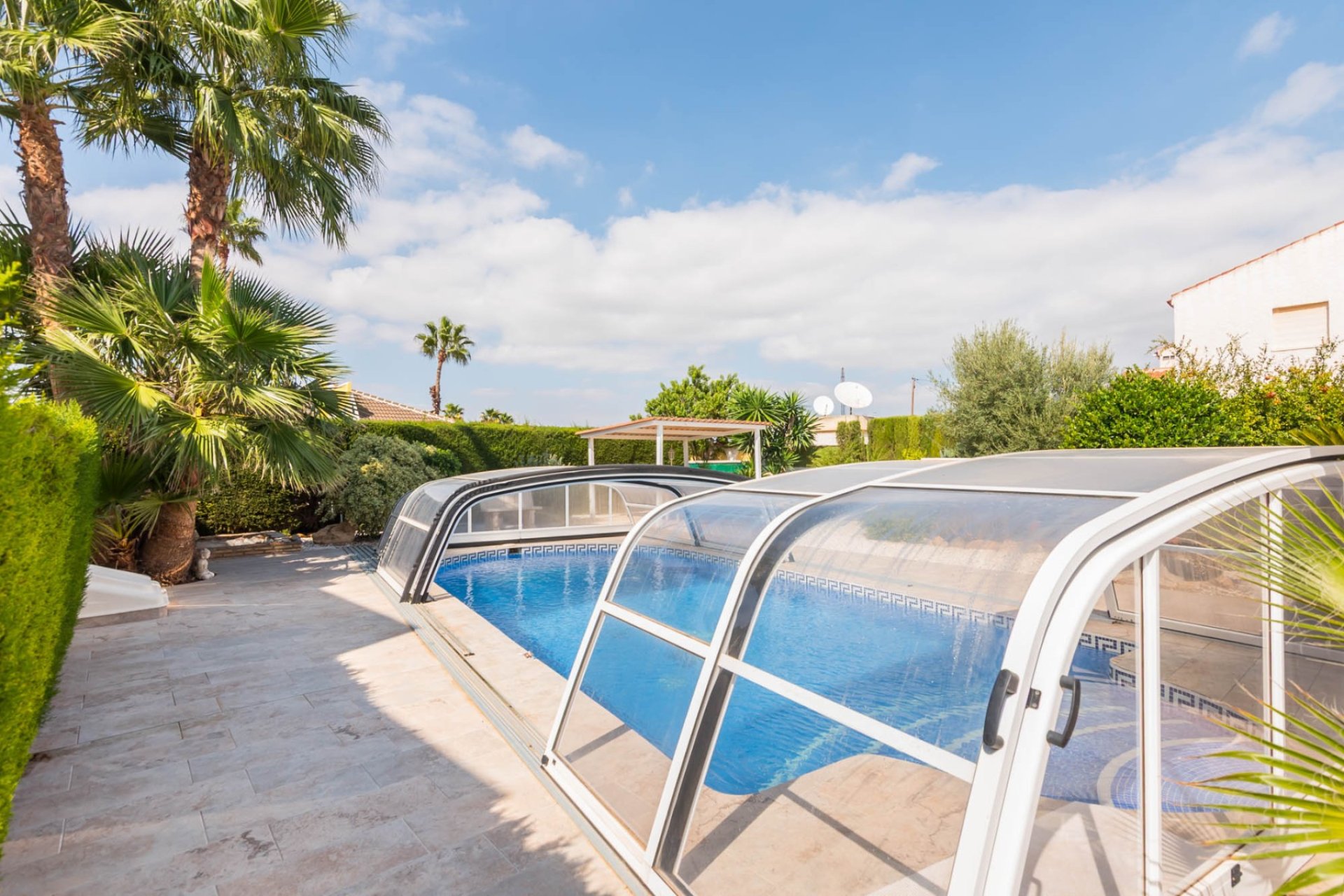 Sale - Villa - Los Alcázares