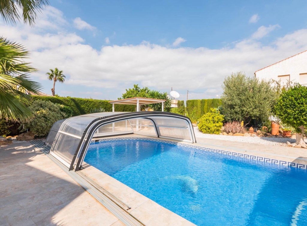 Sale - Villa - Los Alcázares