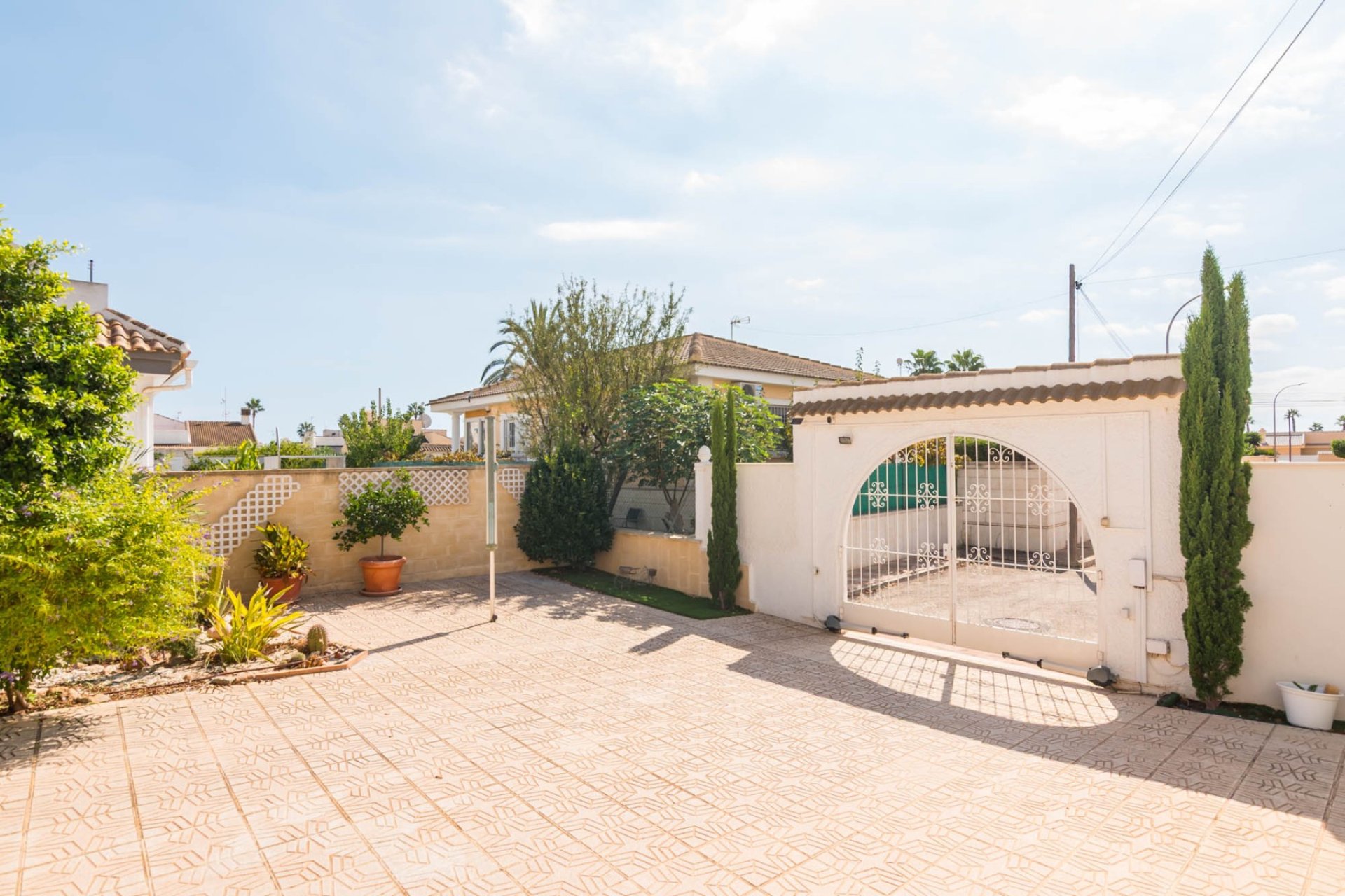 Sale - Villa - Los Alcázares