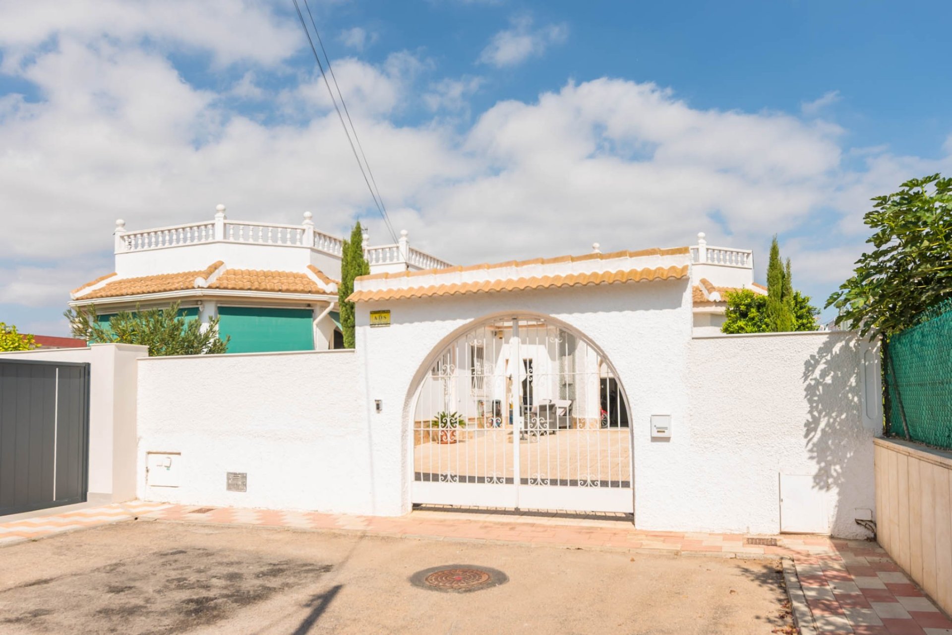 Sale - Villa - Los Alcázares