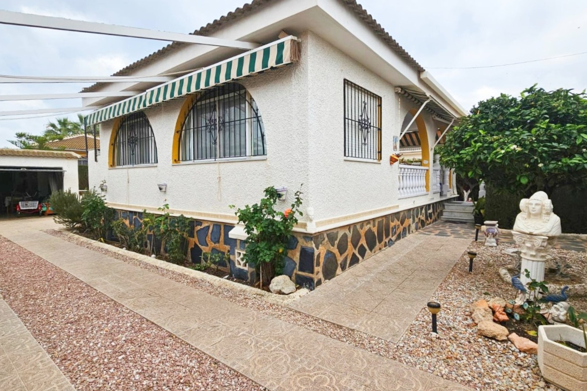 Sale - Villa - Los Alcázares