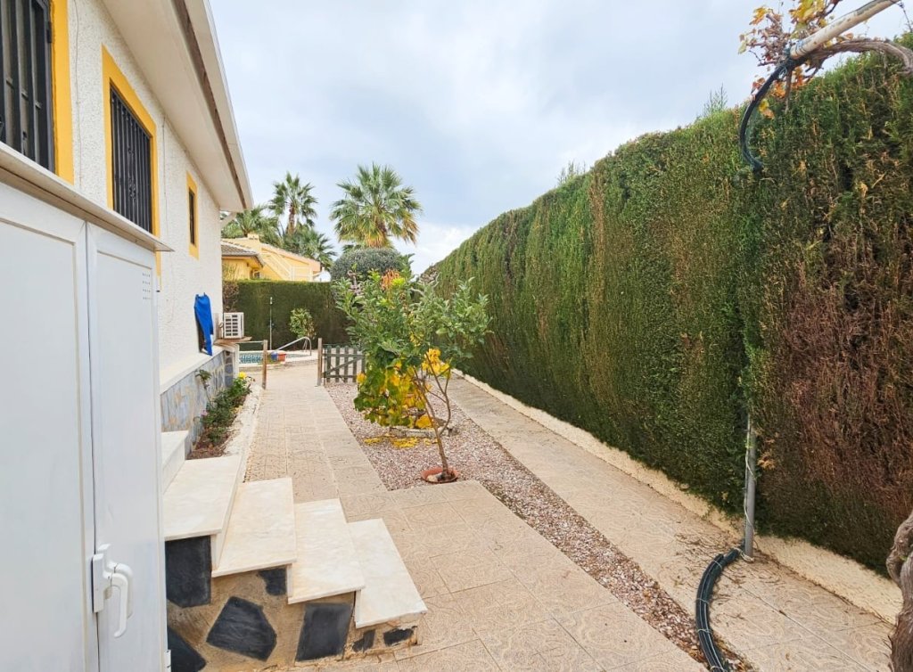 Sale - Villa - Los Alcázares