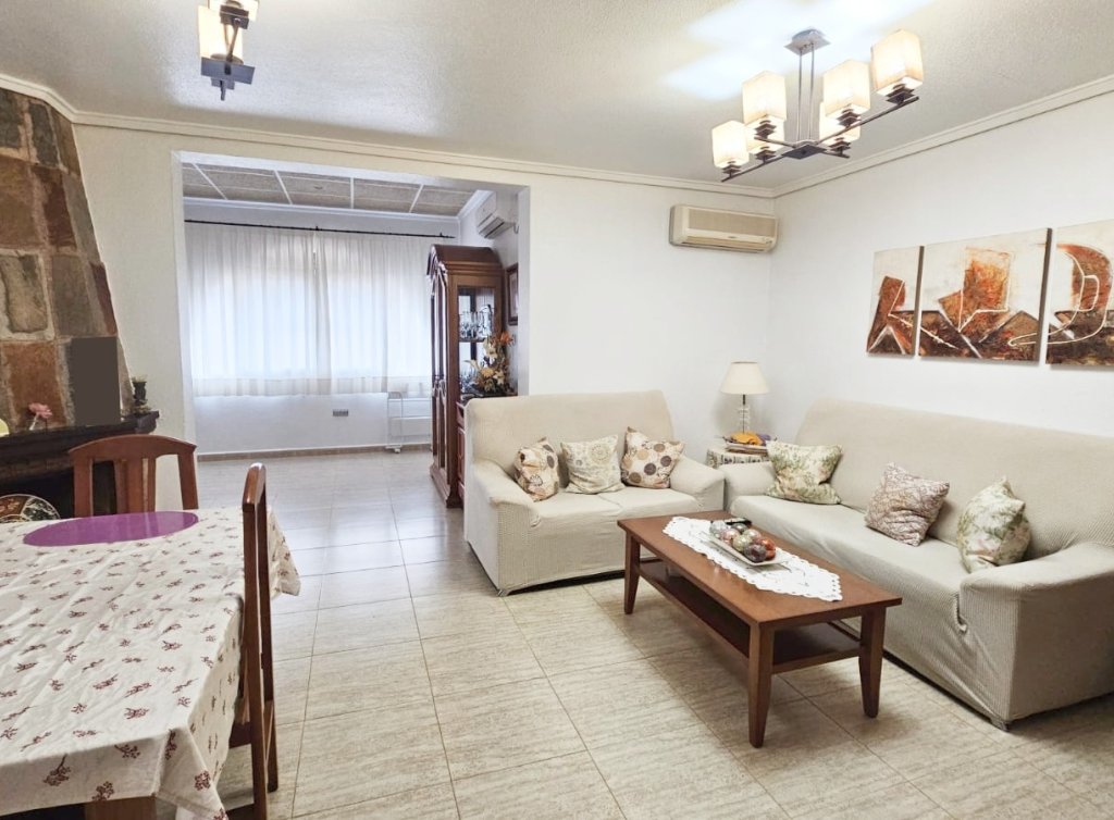 Sale - Villa - Los Alcázares