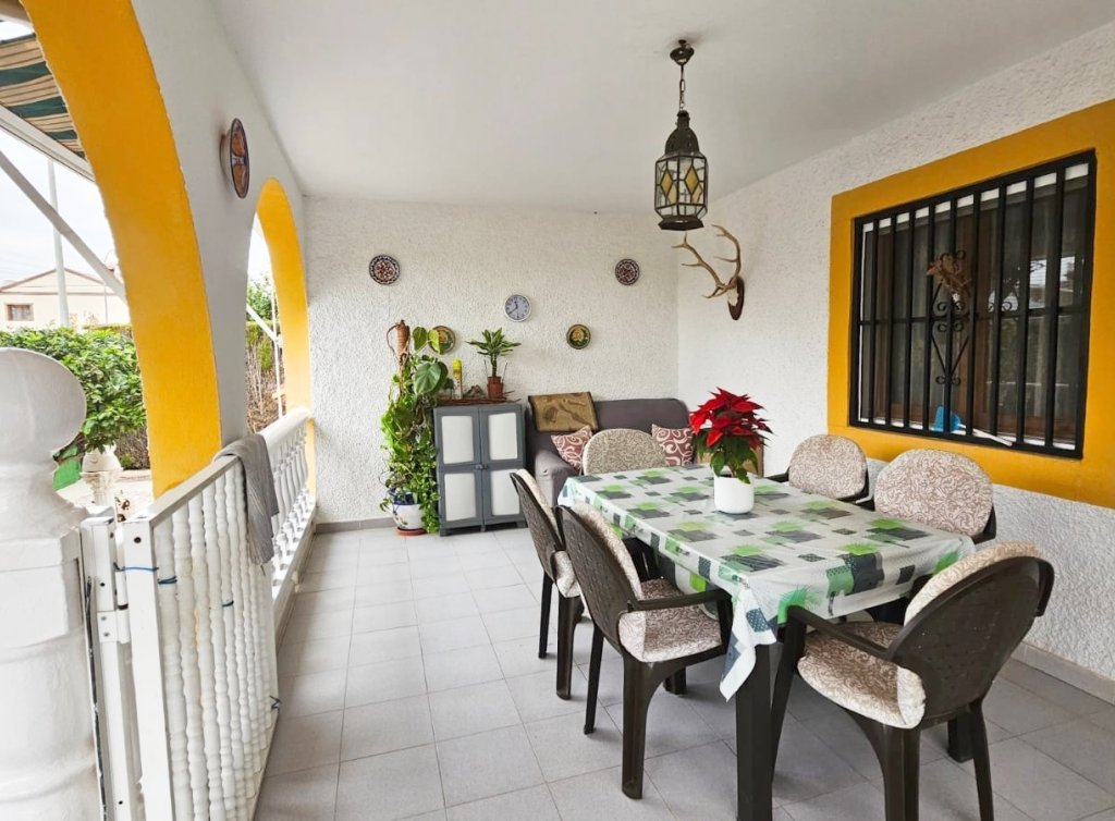 Sale - Villa - Los Alcázares