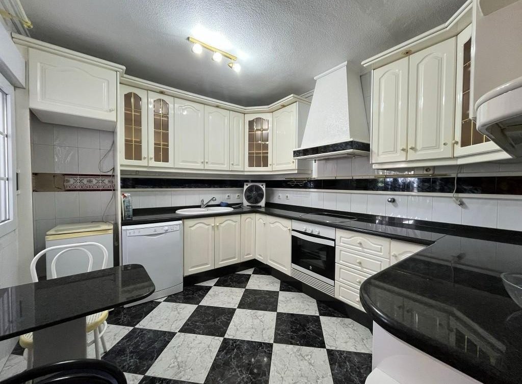 Sale - Villa - Los Alcázares