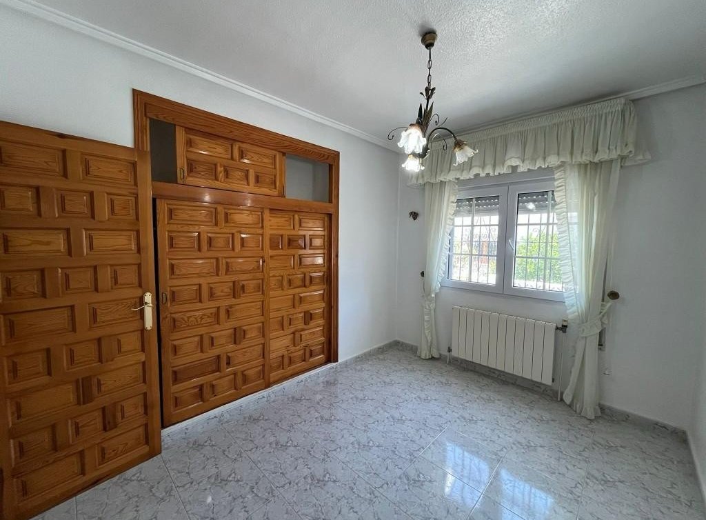 Sale - Villa - Los Alcázares