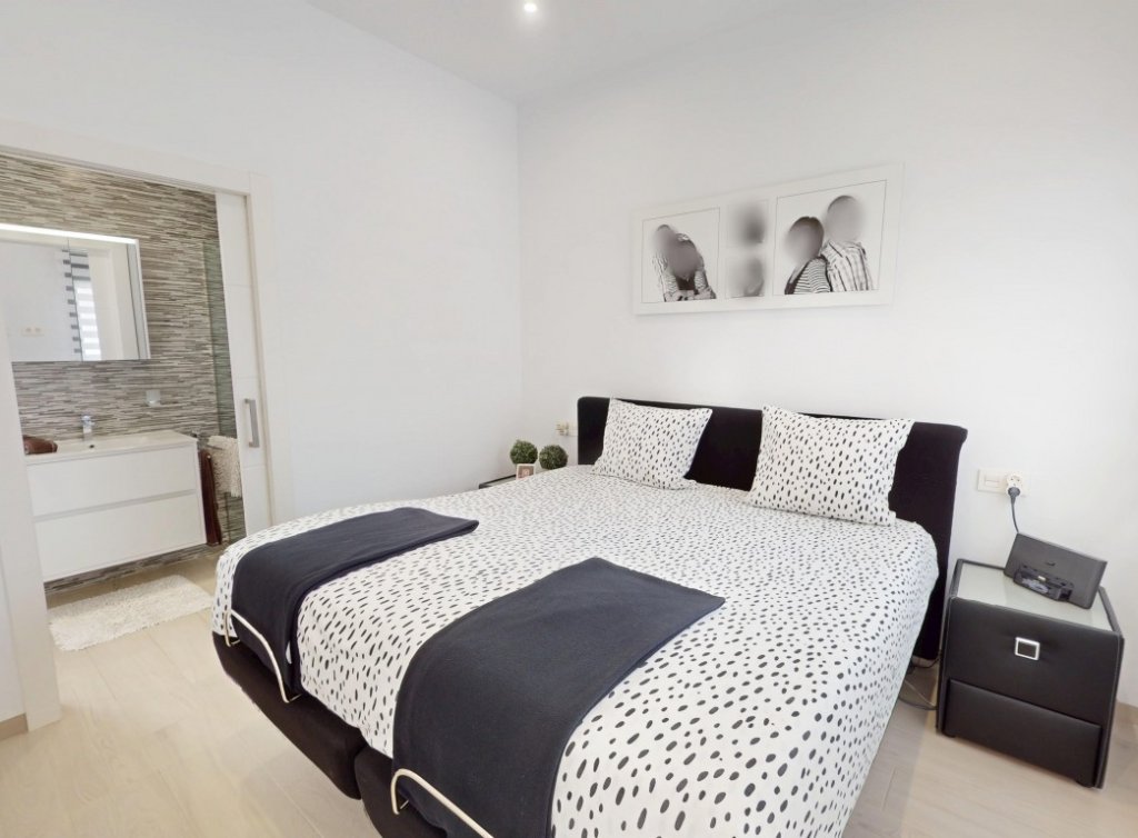 Sale - Villa - Los Alcázares